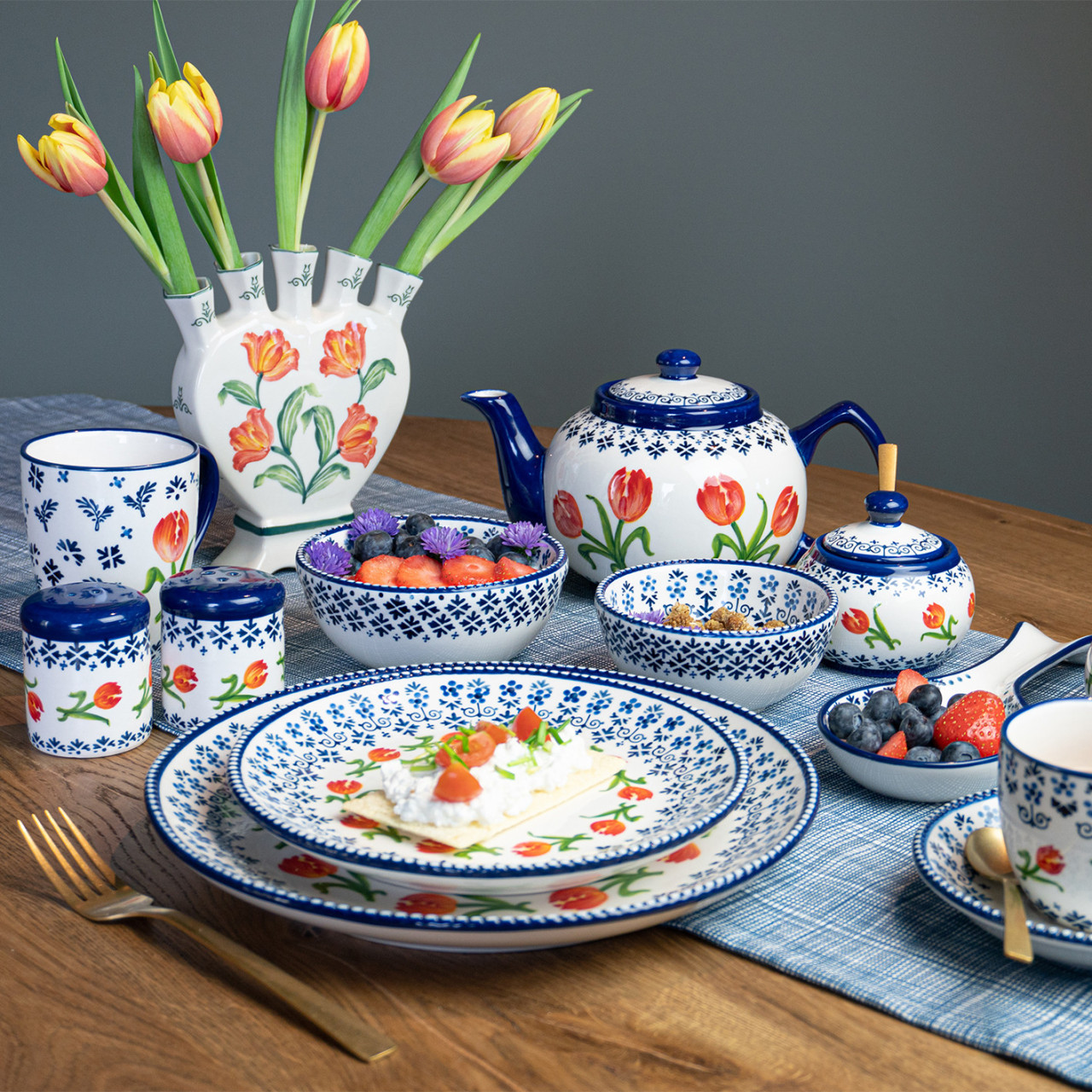 Gemarkeerd halen Openlijk Buy Teapot and 2 cup and saucer » Heinen Delfts Blauw