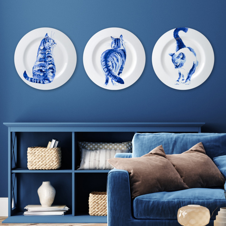 Drie wandborden met handgeschilderde katten van Heinen Delfts Blauw