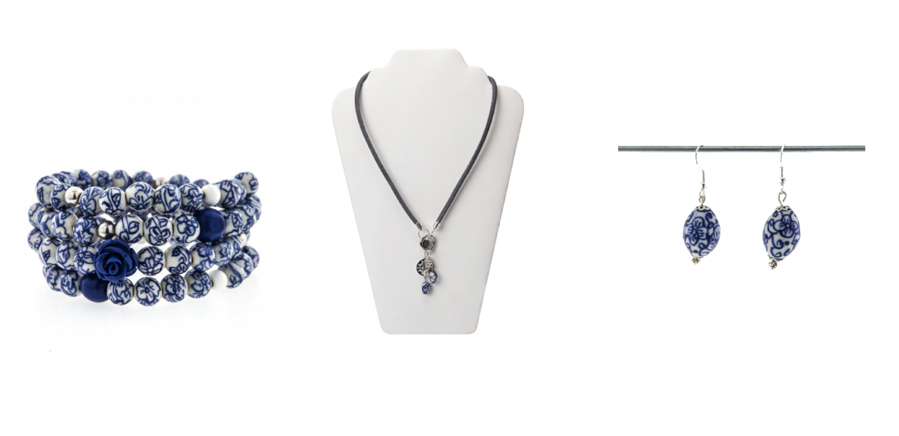 Delfts blauwe sieraden, ketting, oorbellen en armband van Heinen Delfts Blauw