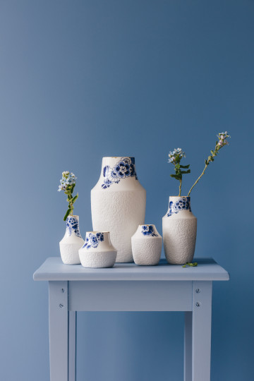 Blauw Bloesem Vazen set van 5 met droogbloemen ontworpen door Debbie Wijskamp Heinen Delfts Blauw