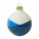 Kerstbal DIP DYE in delfts blauwe kleuren van Heinen Delfts Blauw